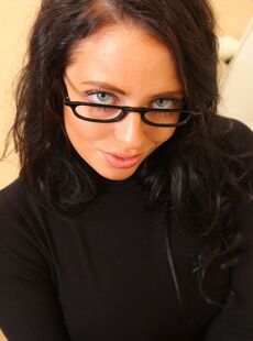 Only-Secretaries Layla G. X130 (2000×3000)